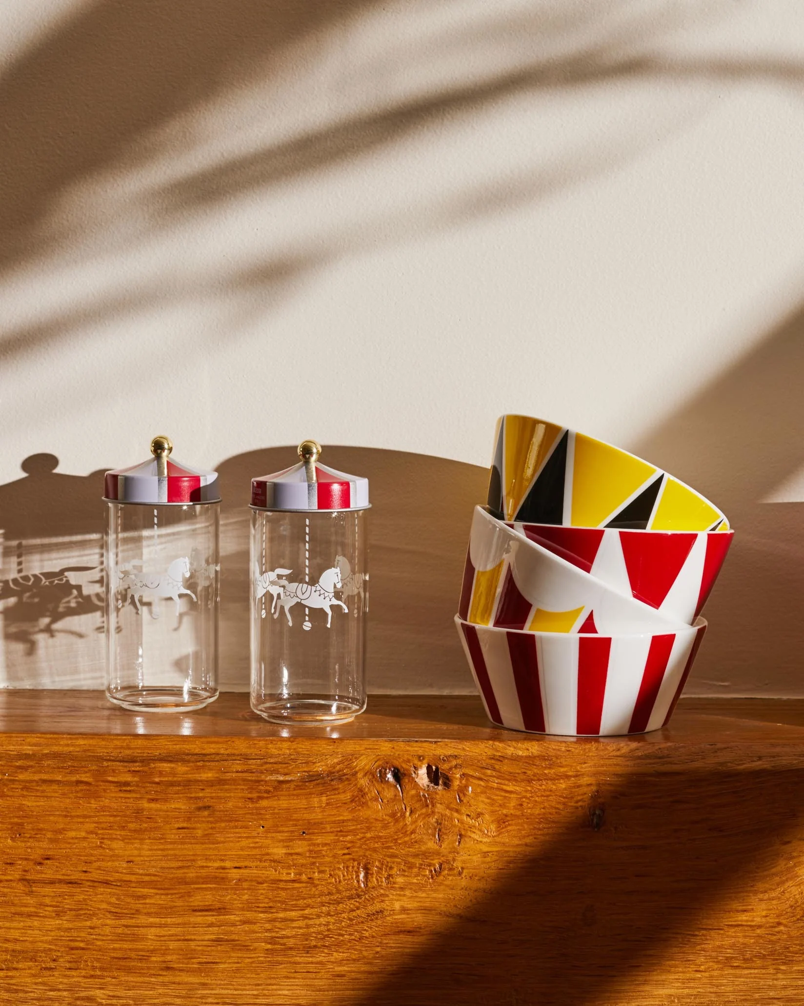Circus - Image 2